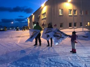 Kystopprøret arrangerte vinteren 2018 fortellerfestivalen Tenning, i samarbeid med Vardø Restored. Våre gjester mottas høytidelig!